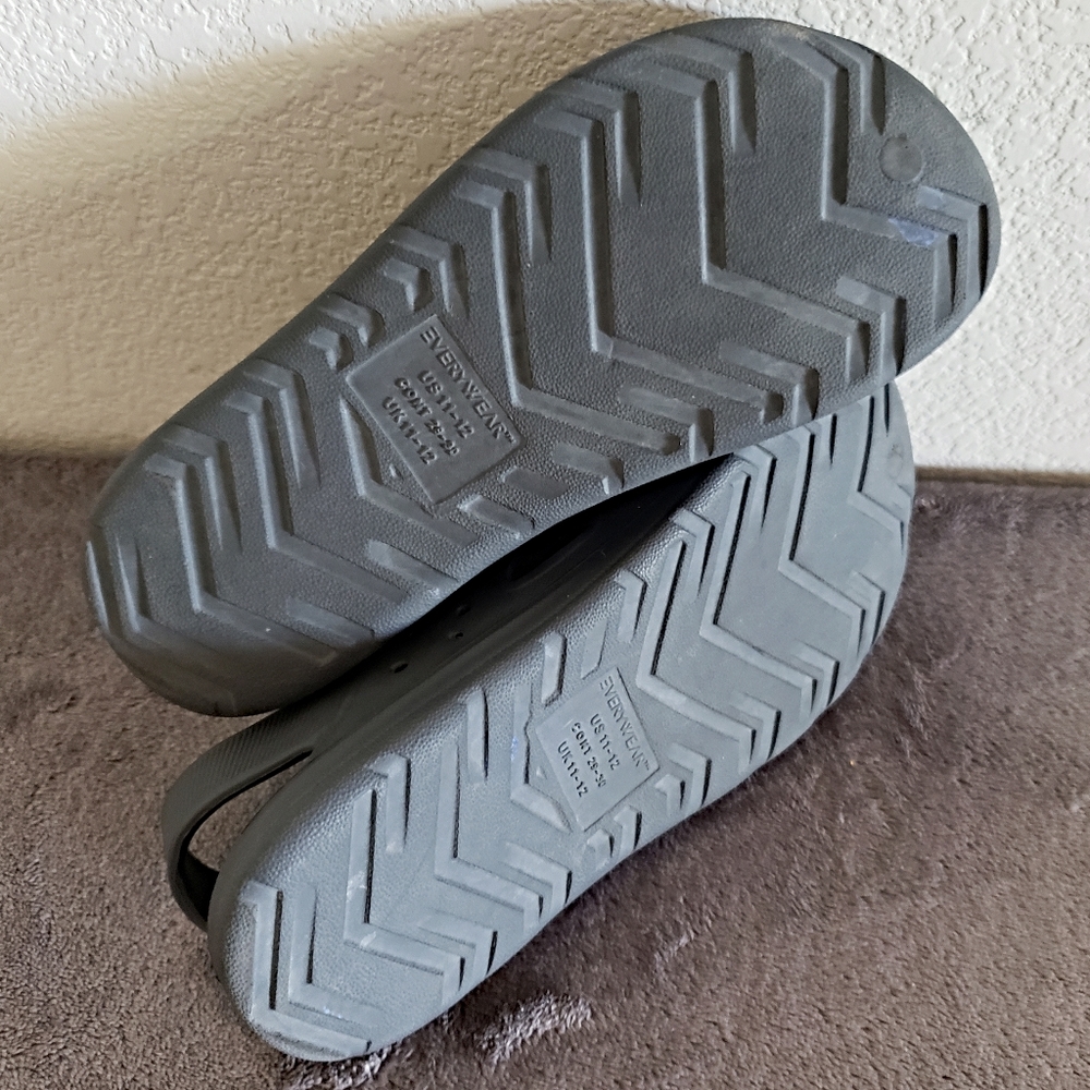 Totes Clogs - Picture 7 of 7